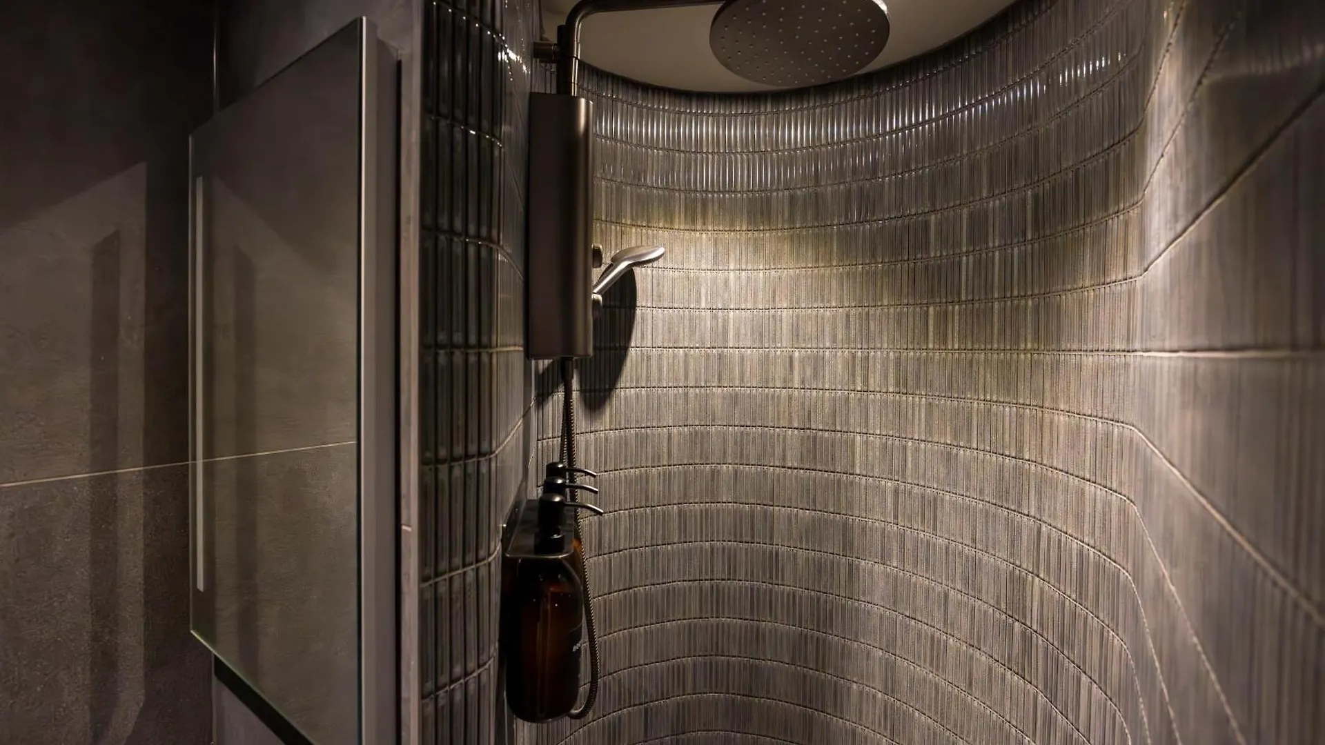 Headrow Lofts Apartment Leeds